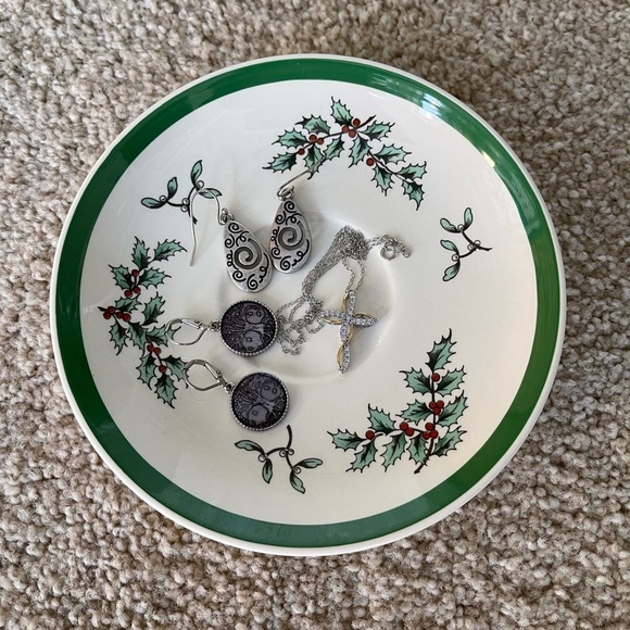 EUC Spode Christmas Tree Pattern 5,5/8”  Plate Saucer Dish Candle Holder Trinket - Picture 3 of 7